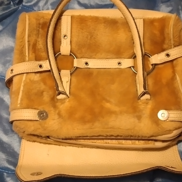 Cream Women's Handbag - Picture 4 of 4